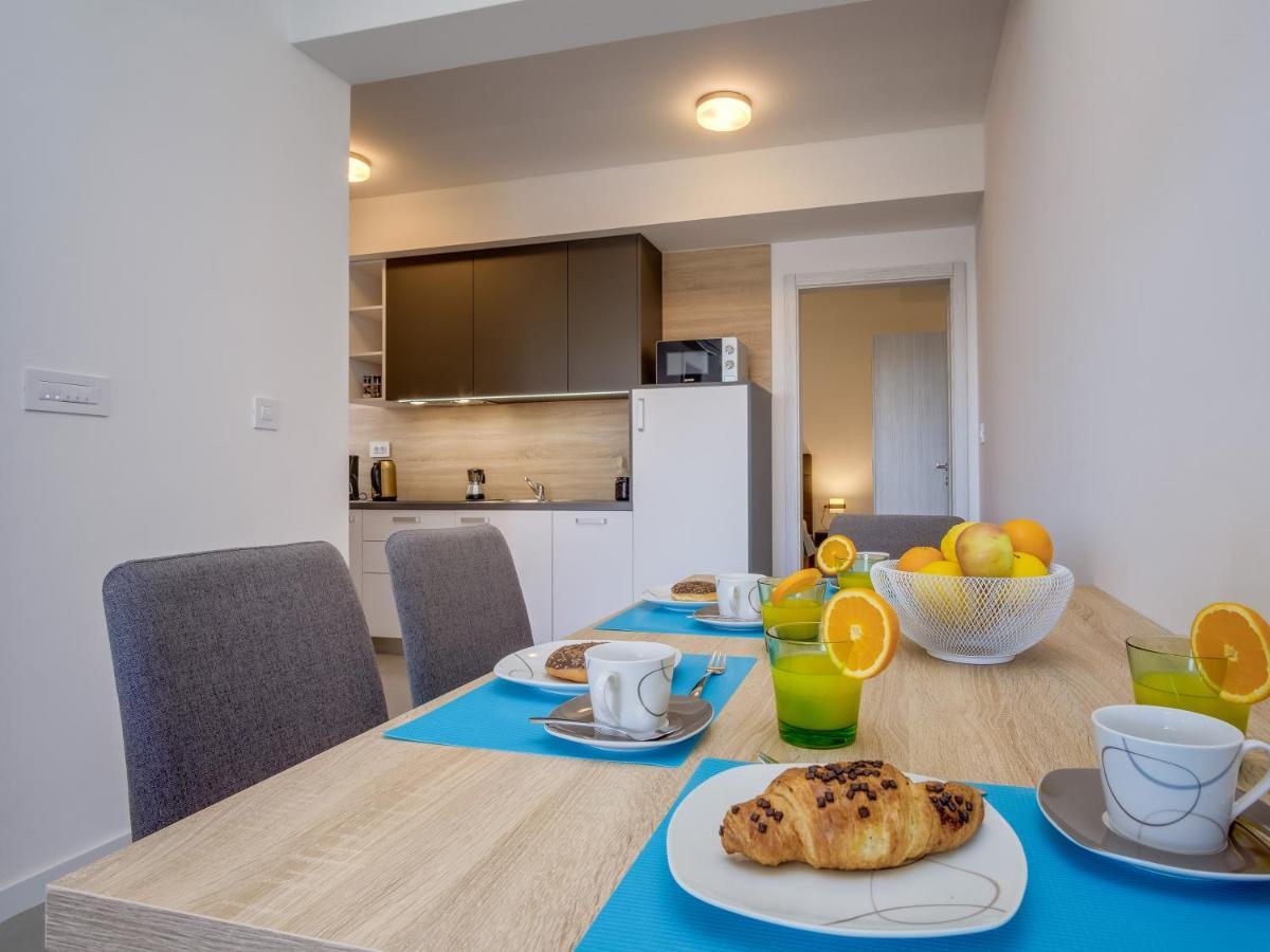 House Torre Daire Mali Lošinj Dış mekan fotoğraf