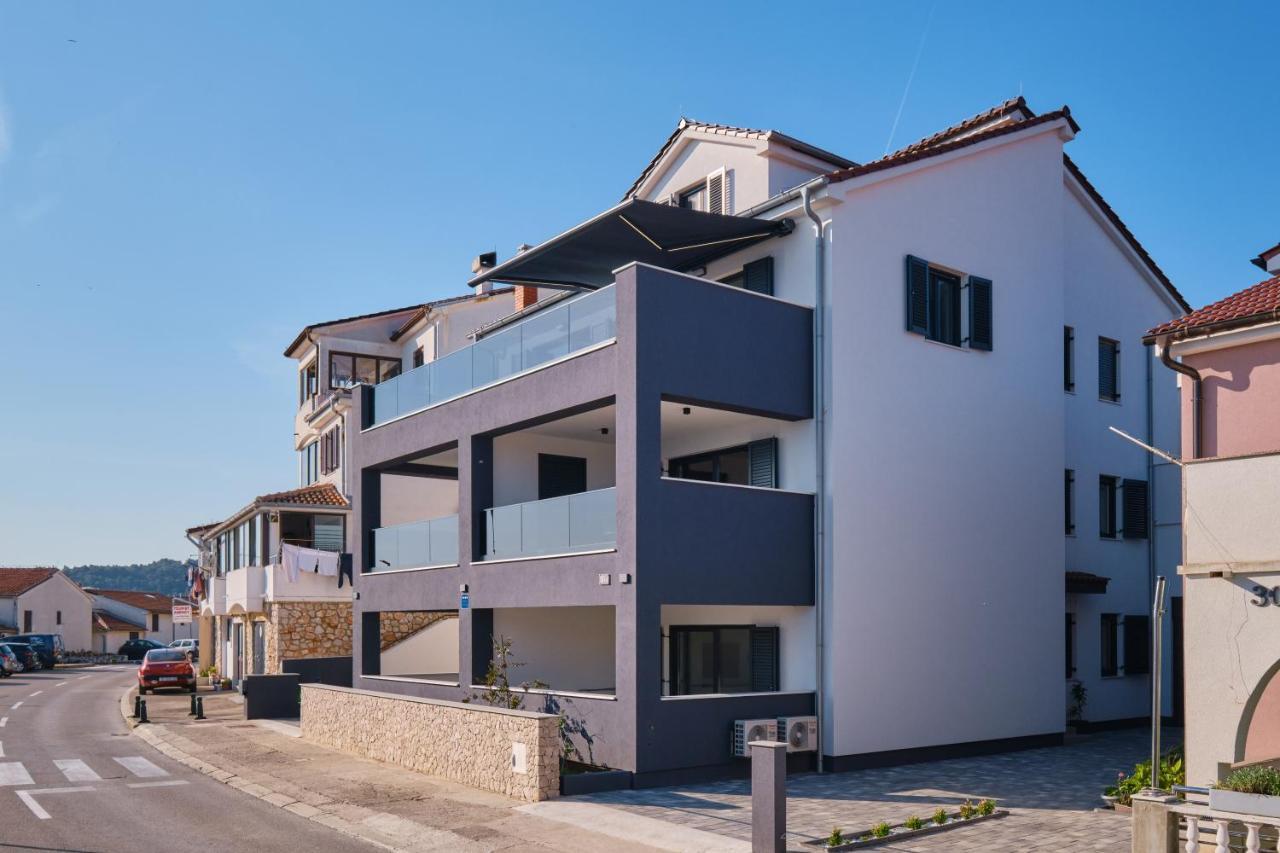 House Torre Daire Mali Lošinj Dış mekan fotoğraf